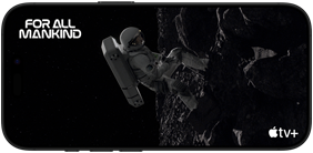 The Red Moon: مشهد من الحلقة الأولى من مسلسل For&nbsp;All&nbsp;Mankind على +Apple&nbsp;TV معروض على iPhone&nbsp;16&nbsp;Pro‏